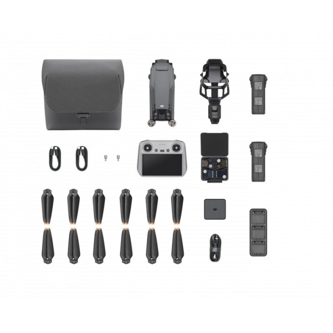 Dron DJI Mavic 3 Pro Fly More Combo + DJI RC - 3 baterije